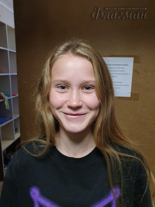 1d7f0a29.ID Photo.025057